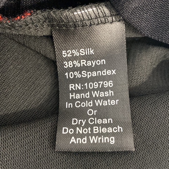 Pretty Angel Punk Goth Halloween Witchy Lace Top Red/Black Size Large - Picture 9 of 9